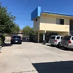 King Castle Motel